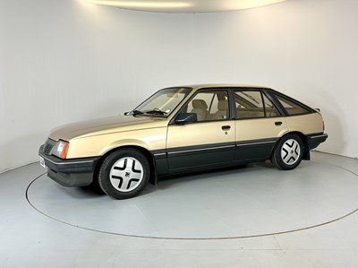 Lot 124 - 1984 Vauxhall Cavalier SRI