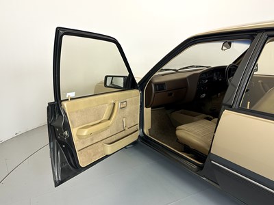 Lot 124 - 1984 Vauxhall Cavalier SRI