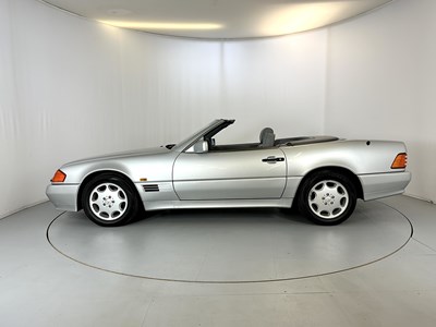 Lot 117 - 1992 Mercedes-Benz SL500