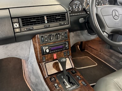 Lot 117 - 1992 Mercedes-Benz SL500