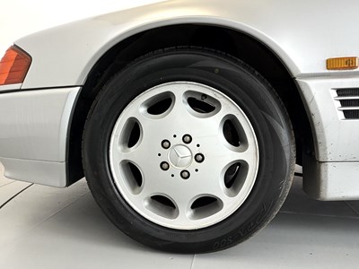 Lot 117 - 1992 Mercedes-Benz SL500