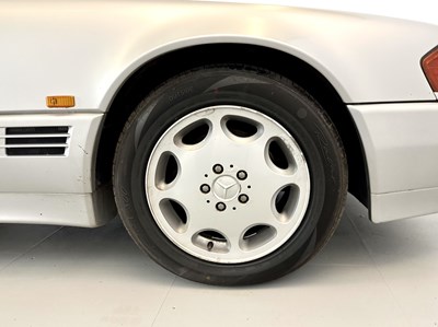 Lot 117 - 1992 Mercedes-Benz SL500