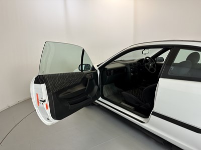 Lot 8 - 1990 Vauxhall Calibra