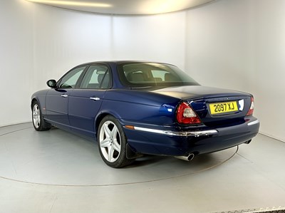 Lot 27 - 2003 Jaguar XJ Sport