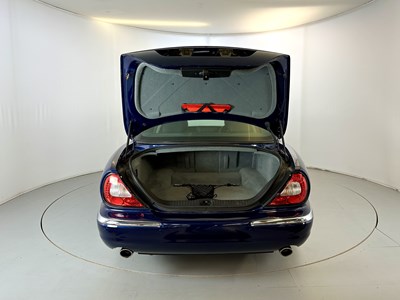 Lot 27 - 2003 Jaguar XJ Sport