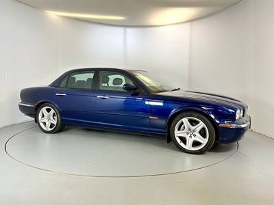 Lot 27 - 2003 Jaguar XJ Sport