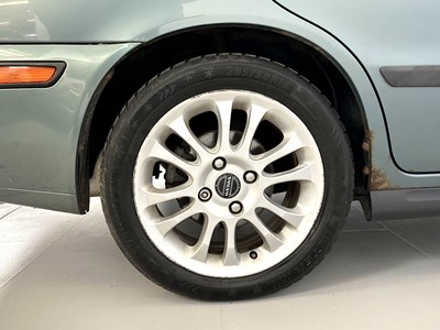 Lot 19 - 2002 Volvo S40 2.0 T Sport