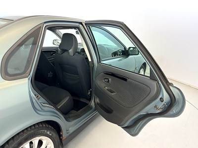Lot 19 - 2002 Volvo S40 2.0 T Sport