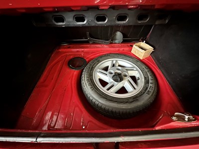 Lot 9 - 1987 Ford Escort XR3i Cabriolet