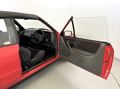 Lot 9 - 1987 Ford Escort XR3i Cabriolet