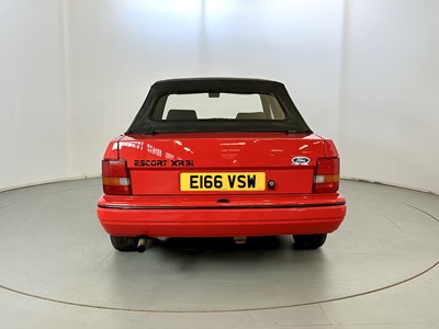 Lot 9 - 1987 Ford Escort XR3i Cabriolet