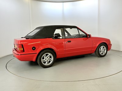 Lot 9 - 1987 Ford Escort XR3i Cabriolet
