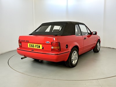 Lot 9 - 1987 Ford Escort XR3i Cabriolet