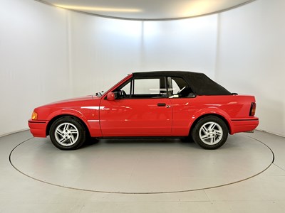 Lot 9 - 1987 Ford Escort XR3i Cabriolet