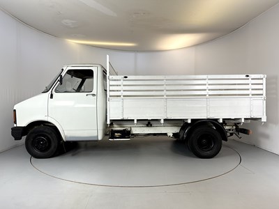 Lot 89 - 1982 Bedford CF 350