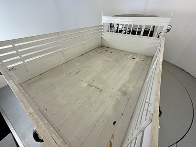 Lot 89 - 1982 Bedford CF 350