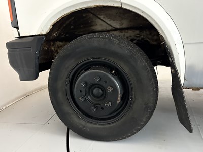 Lot 89 - 1982 Bedford CF 350