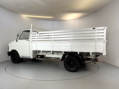 Lot 89 - 1982 Bedford CF 350