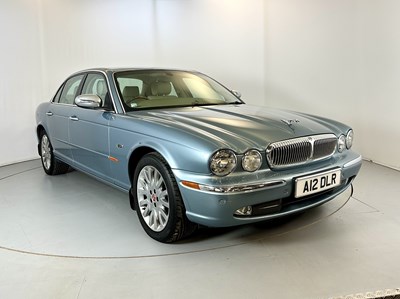 Lot 22 - 2003 Jaguar XJ8 V8