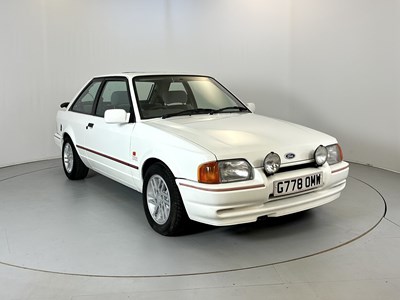 Lot 77 - 1989 Ford Escort XR3i