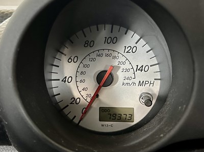 Lot 18 - 2004 Toyota MR2