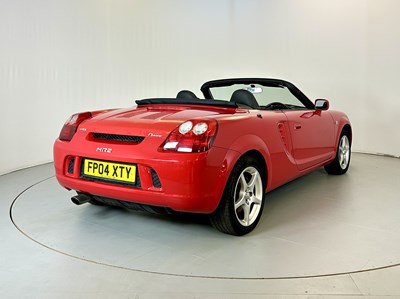 Lot 18 - 2004 Toyota MR2