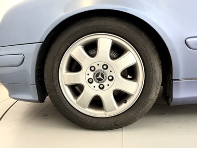 Lot 72 - 2001 Mercedes-Benz CLK230
