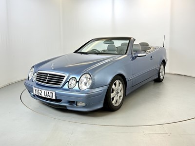 Lot 72 - 2001 Mercedes-Benz CLK230