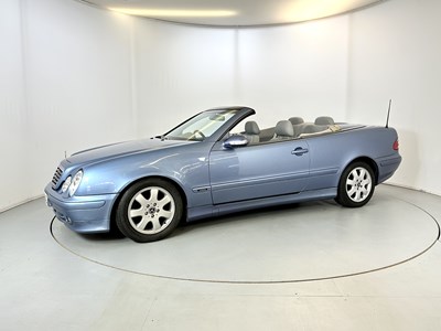 Lot 72 - 2001 Mercedes-Benz CLK230