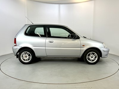 Lot 29 - 2000 Honda Logo