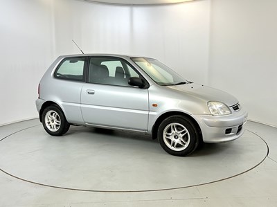 Lot 29 - 2000 Honda Logo