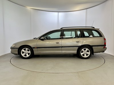Lot 10 - 1997 Vauxhall Omega