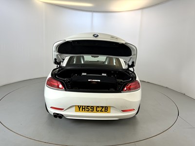 Lot 17 - 2009 BMW Z4 Si