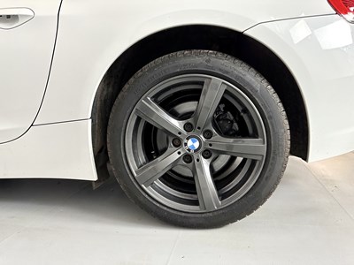 Lot 17 - 2009 BMW Z4 Si