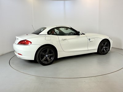 Lot 17 - 2009 BMW Z4 Si