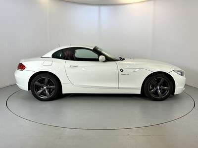 Lot 17 - 2009 BMW Z4 Si