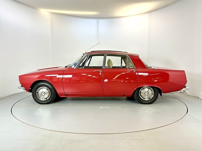 Lot 149 - 1972 Rover P6