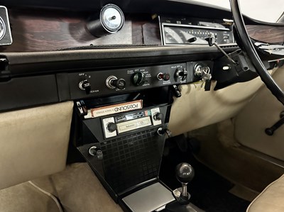 Lot 149 - 1972 Rover P6