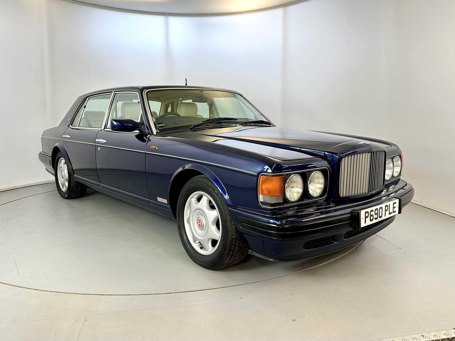 Lot 123 - Bentley Turbo RL