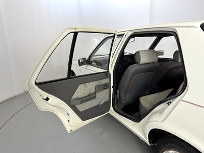 Lot 152 - 1989 Peugeot 309