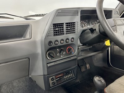 Lot 152 - 1989 Peugeot 309