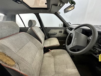 Lot 152 - 1989 Peugeot 309