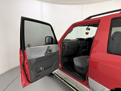 Lot 115 - 1999 Mitsubishi Shogun