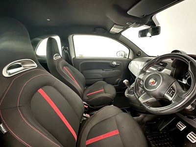 Lot 79 - 2010 Fiat Abarth 500 Esseesse