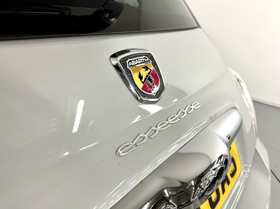 Lot 79 - 2010 Fiat Abarth 500 Esseesse