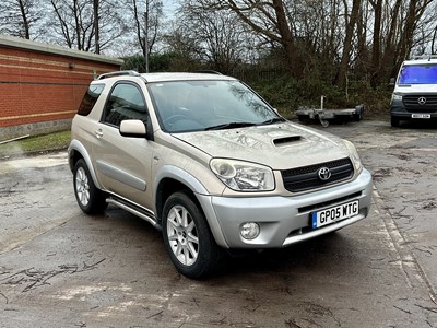Lot 24 - 2005 Toyota Rav4 - NO RESERVE