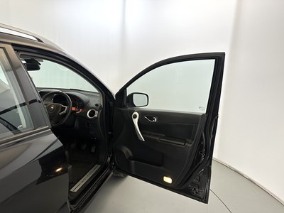 Lot 70 - 2008 Renault Koleos - NO RESERVE