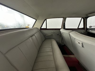 Lot 51 - 1963 Morris Oxford - NO RESERVE