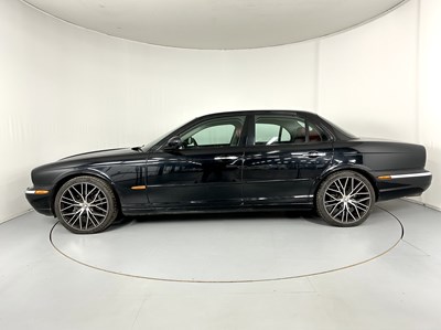 Lot 83 - 2005 Jaguar XJ8