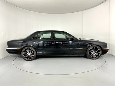 Lot 83 - 2005 Jaguar XJ8